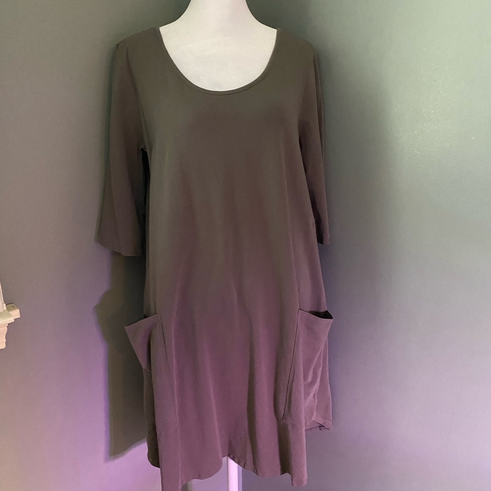Adorable grey summer dress
